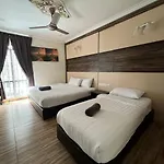 Wan Alyasa Hotel